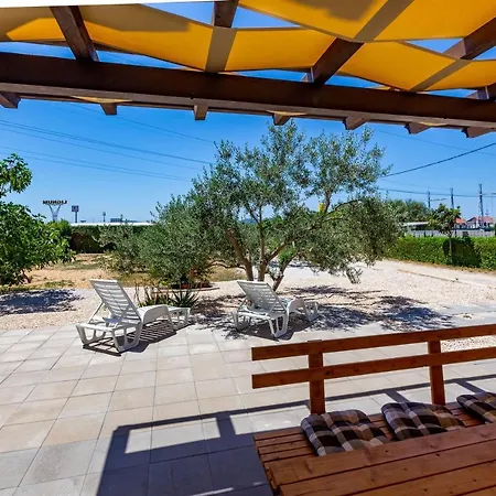 Sjor 2 Bdr W Grill Apartment *