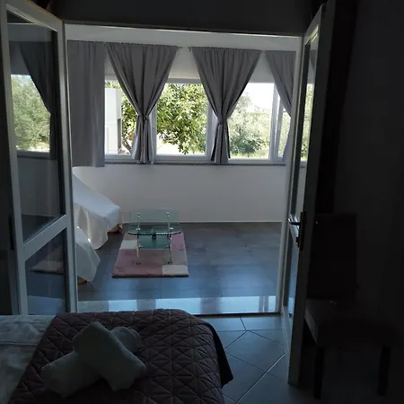 Sjor 2 Bdr W Grill Apartment Zadar