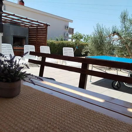 Sjor 2 Bdr W Grill Apartament Zadar