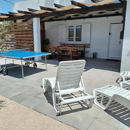 Sjor 2 Bdr W Grill Apartment *