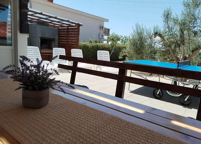 Sjor 2 Bdr W Grill Daire Zadar