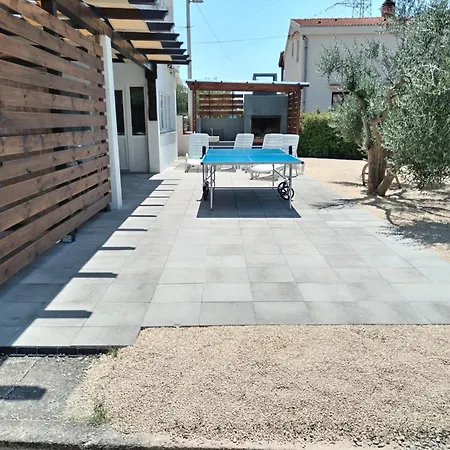 Apartment Sjor 2 Bdr W Grill Zadar