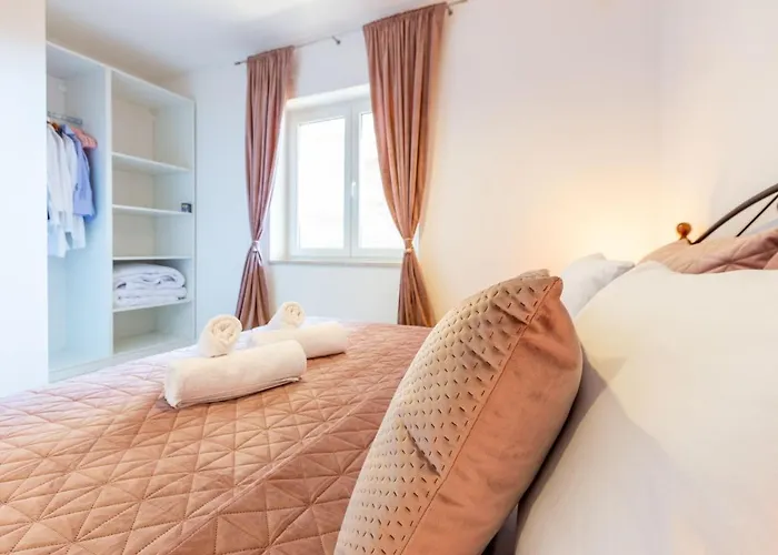 Sjor 2 Bdr W Grill Apartman